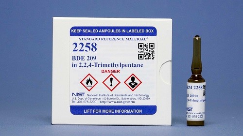 SRM 2258  2，2，4-三甲基戊烷中的溴二苯醚209標(biāo)準(zhǔn)品